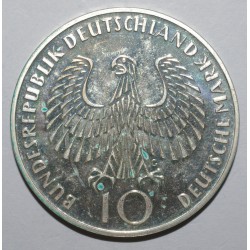 GERMANY - KM 135 - 10 MARK 1972 G - Karlsruhe - Munich Olympic Games - Flame