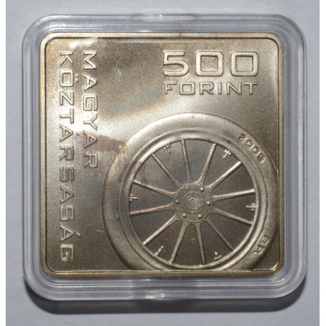 HUNGARY - 500 FORINT 2005 - AUTO - FLEUR DE COIN