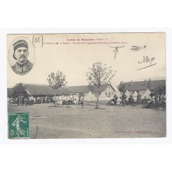 02150 - SISSONNE - A L'HEURE DE LA SOUPE - ARRIVÉE DU CAPITAINE BELLANGER (OCTOBRE 1910)