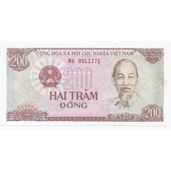 VIETNAM - PICK 100 a - 200 DONG - 1987