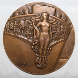 MEDAL - OIL TANKER ESSO PARENTIS - BY GEORGES GUIRAUD - 1958