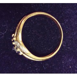 YELLOW GOLD RING - 18 CARATS - 2 SAPPHIRES