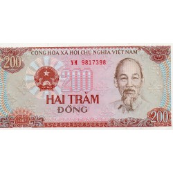 VIETNAM - PICK 100 c - 200 DONG - 1987