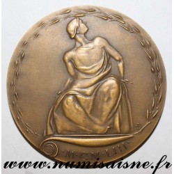 MEDAL - ARCHITECTURE - ACADEMY - ATTRIBUTED TO P. HUSSON - QUANTITY SURVEYOR - 1955