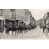 County 60200 - OISE - COMPIEGNE - 1914 WAR - BRITISH ARTILLERY CROSSING THE CITY