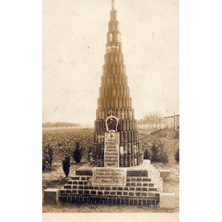 County 60400 - OISE - NOYON AND ROYE - MONUMENT TO THE DEAD - 1915
