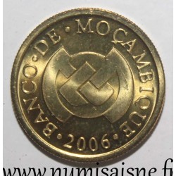 MOZAMBIQUE - KM 135 - 20 CENTAVOS 2006