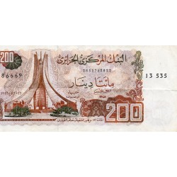 ALGERIA - PICK 135 a - 200 DINARS - 23.03.1983