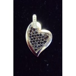 WHITE GOLD PENDANT - HEART ADORNED WITH 44 SAPPHIRES AND 7 GLOSSES ON THE BELLIERE