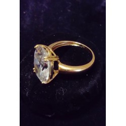 YELLOW GOLD RING - 18 CARATS - ZIRCONIUM OXIDE 16 X 12 MM - SIZE 56