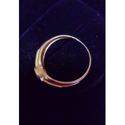 YELLOW GOLD RING - 18 CARATS - ZIRCONIUM OXIDES OF WHICH A CENTRAL 5 MM DIAMETER - SIZE 54