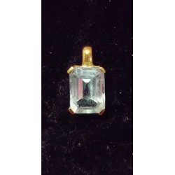 PENDENTIF EN OR JAUNE - 18 CARATS - AIGUE MARINE DE 8 X 6 MM