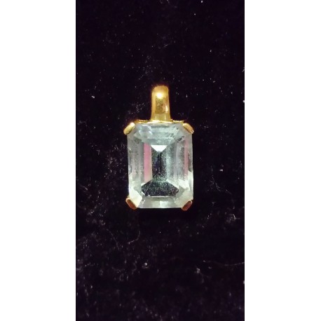 YELLOW GOLD PENDANT - 18 CARATS - AQUAMARINE OF 8 X 6 MM