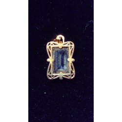 YELLOW GOLD PENDANT - 18 CARATS - AQUAMARINE OF 11 X 8 MM