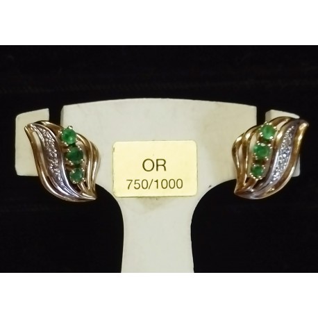 EARRINGS 18 CARAT YELLOW GOLD DECORATED WITH EMERALDS