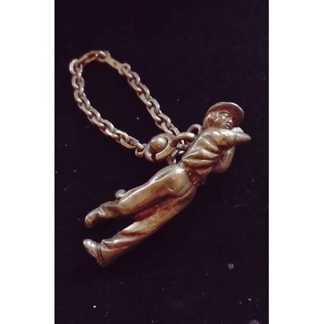 SILVER KEYCHAIN - GOLFER