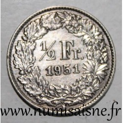 SUISSE - KM 23 - 1/2 FRANC 1951 B - HELVETIA DEBOUT