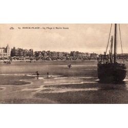 County 62600 - BERCK-PLAGE - THE BEACH AT LOW TIDE - BOAT