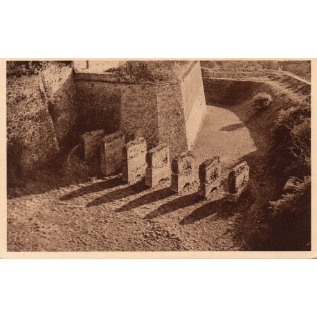 62170 - MONTREUIL-SUR-MER - CITADELLE - PONT A RASOIRS (ANCIENNE PORTE DU CHÂTEAU)
