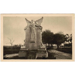 51230 - FERE CHAMPENOISE - MONUMENT AUX MORTS DE LA GUERE 1914-1918