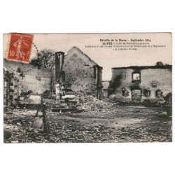 County 51270 - JOCHES - BATTLE OF THE MARNE - SEPTEMBER 1914 - INSIDE A BURNT FARM