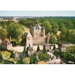 County 51270 - MONTMORT - AERIAL VIEW OF THE CASTLE