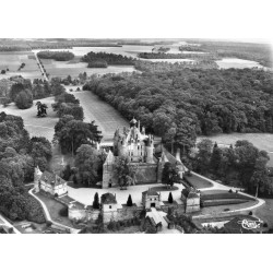 County 51270 - MONTMORT - AERIAL VIEW - THE CASTLE AND THE ENTRANCE