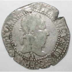 Dup 1131 - HENRI III - DEMI FRANC AU COL PLAT - 1587 A