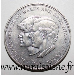 ROYAUME UNI - KM 920 - 25 NEW PENCE 1981 - MARIAGE DE CHARLES ET DE DIANA