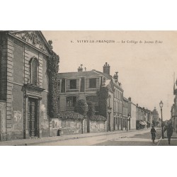 51300 - VITRY-LE-FRANCOIS - LE COLLEGE DES JEUNES FILLES