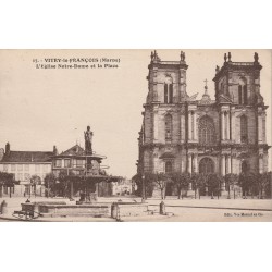 County 51300 - VITRY-LE-FRANCOIS - THE NOTRE-DAME CHURCH AND THE SQUARE