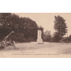 County 51100 - WARMERIVILLE - THE WAR MEMORIAL 1914-1918