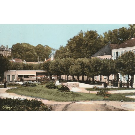 County 52400 - BOURBONNE-LES-BAINS - AVENUE D'ORFEUIL AND ITS MINIATURE GOLF COURSE