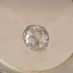 DIAMOND - 0.35 CARAT - 4 MILLIMETRE - 0.08 GRAMS - 'PINK' CUT