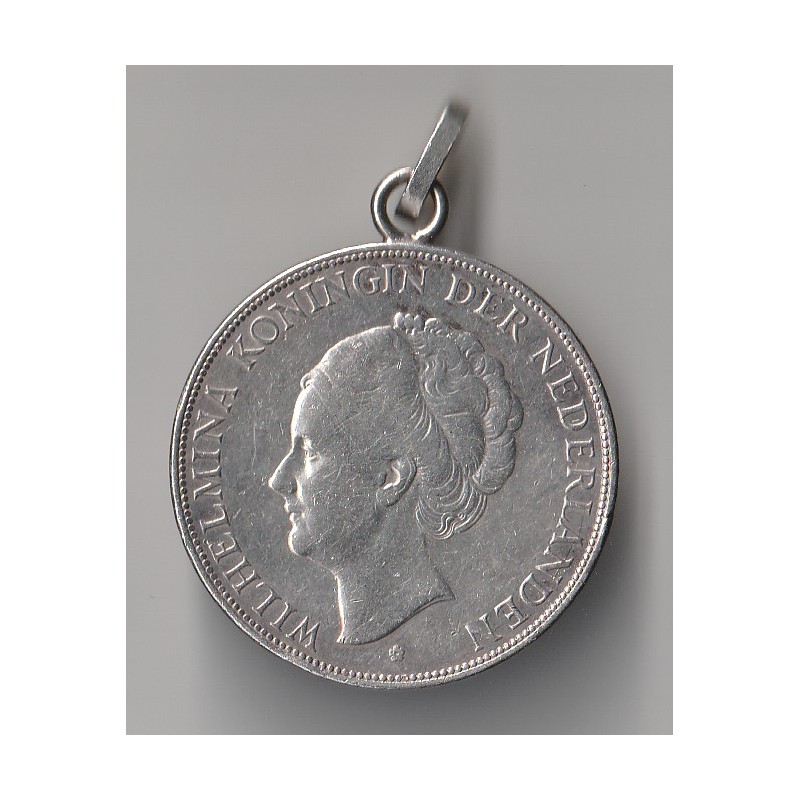 SILVER PENDANT - 2 ½ GULDEN 1930 - WILHELMINA - 25.90 g - 50 cm - 0/95323