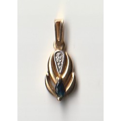 PENDENTIF OR 18 CARATS ORNÉ...